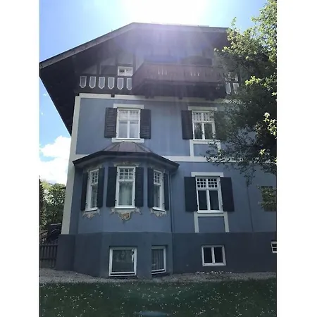 With 2 Bedrooms Semesterbostad *
