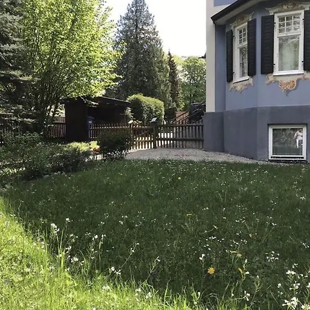 Дом отдыха With 2 Bedrooms *